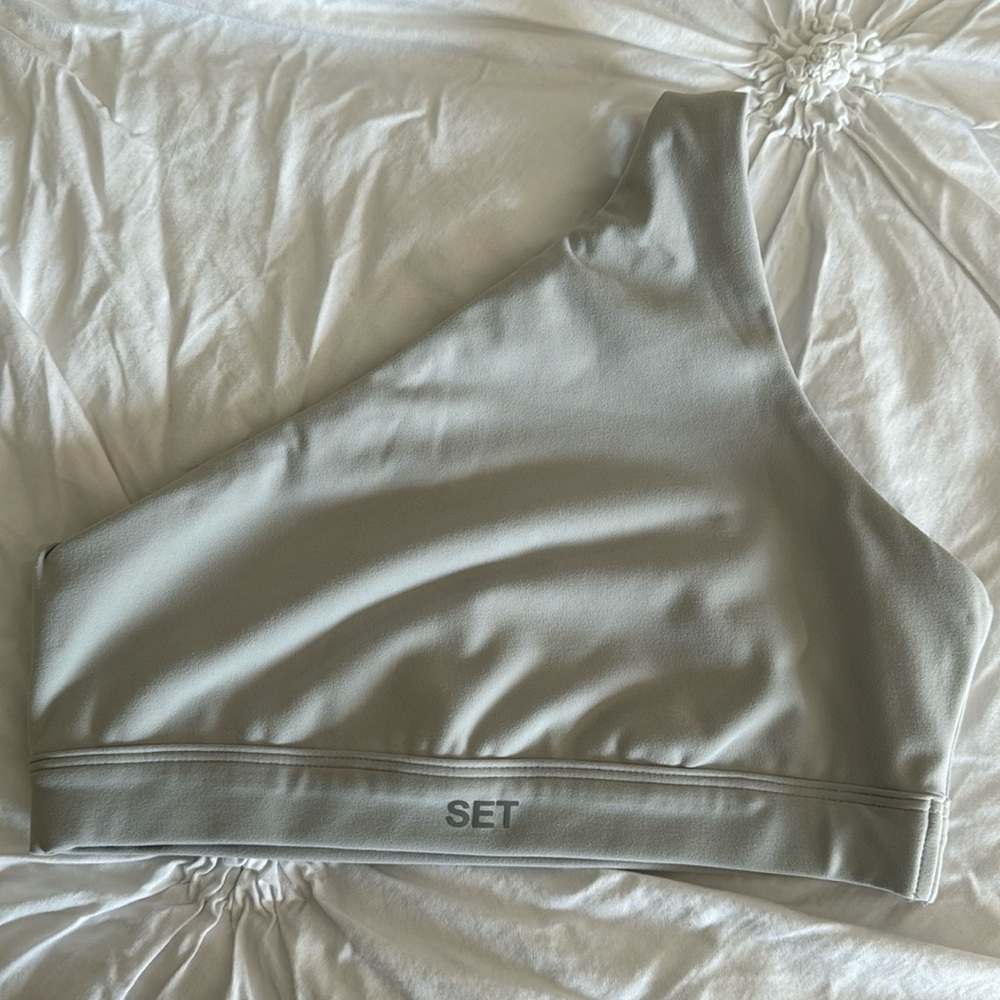Set Active One Shoulder Top